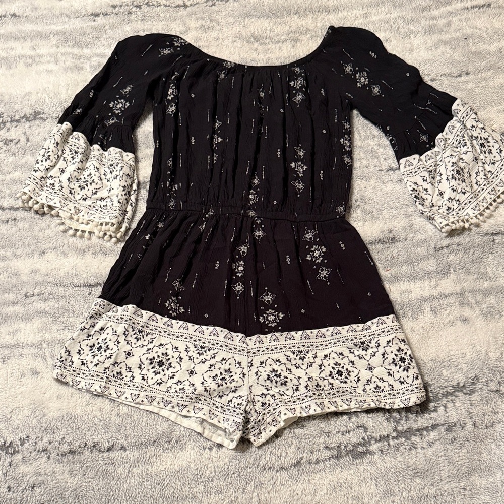 Mudd Black and White Boho Romper